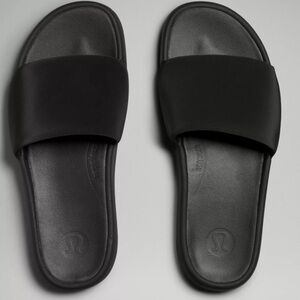 Lululemon Restfeel Black Slides